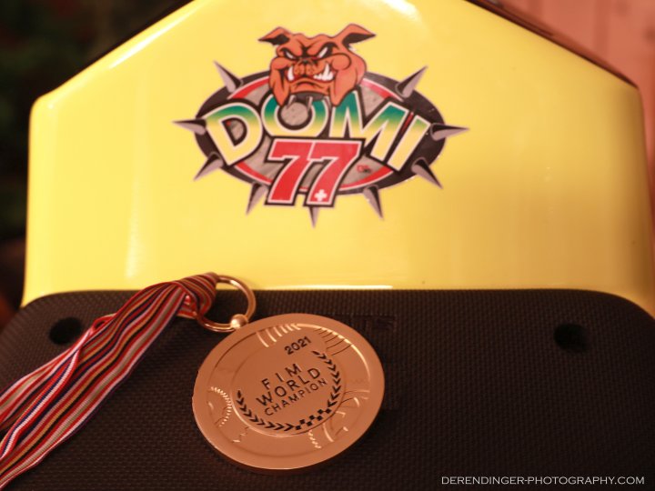 Domi77-World-Champion-2021_2.jpg