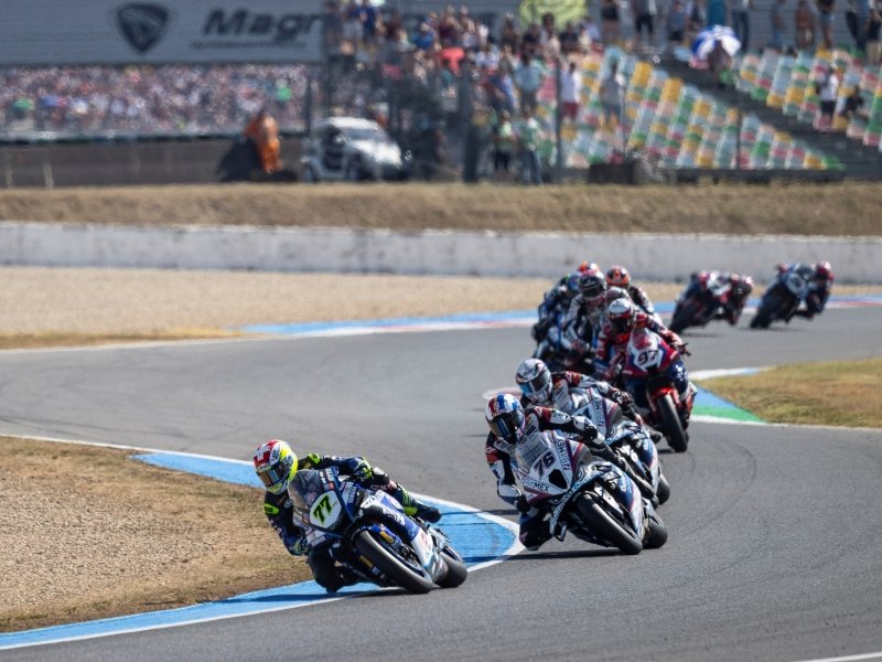 230910MagnyCours_7701x900.jpg